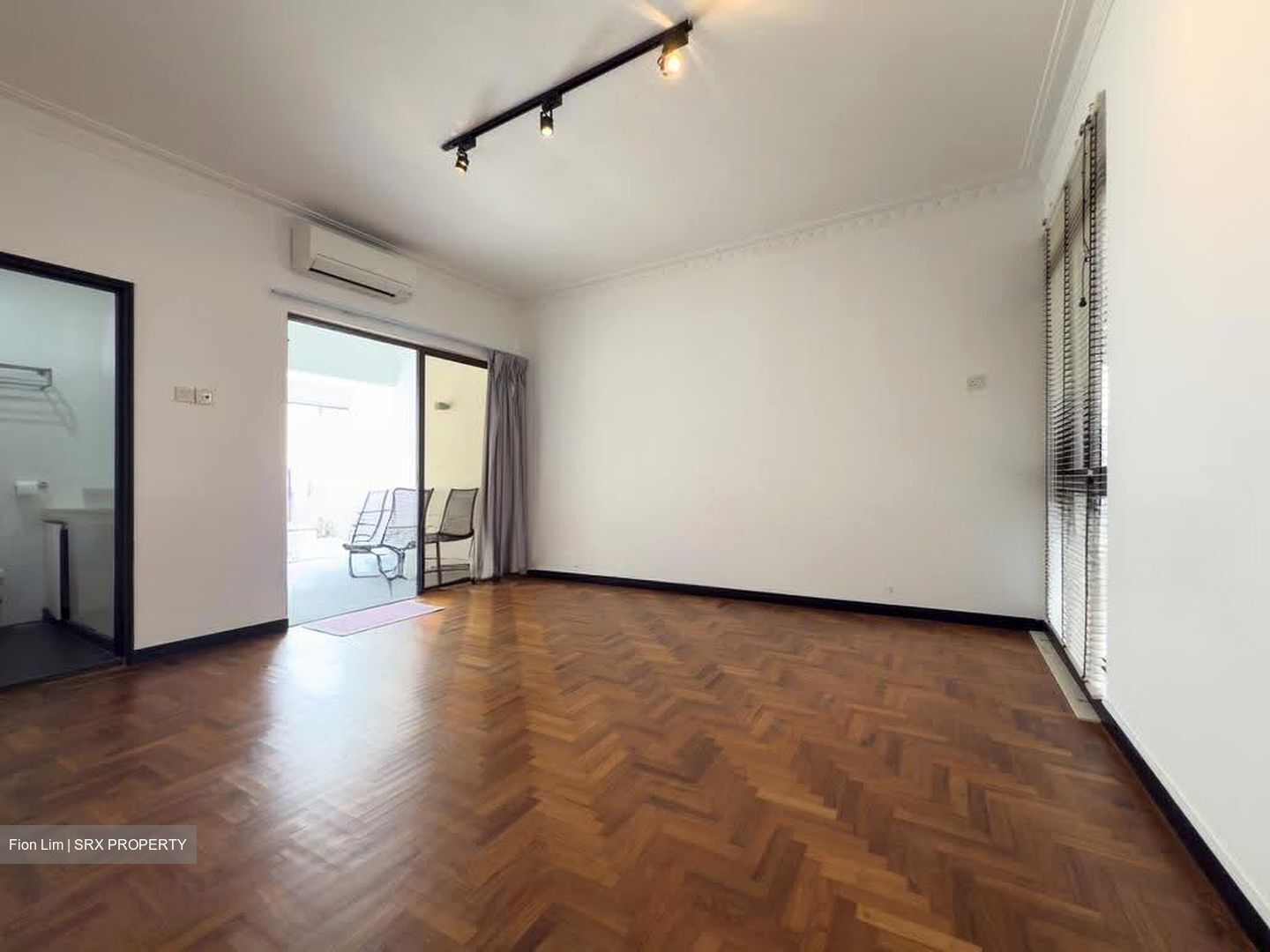 Branksome Road (D15), Detached #608646561
